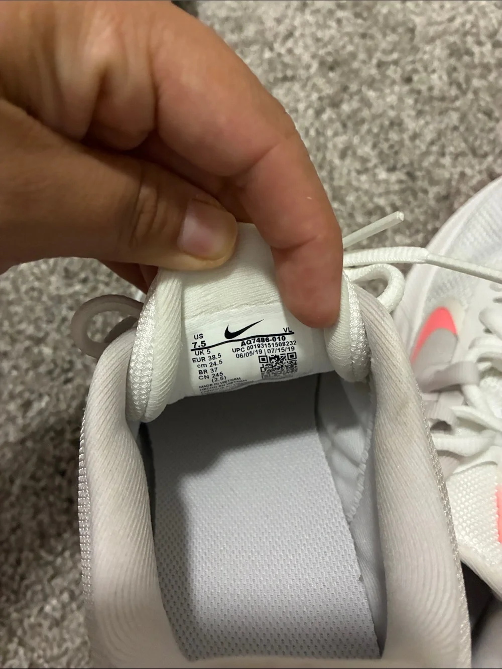 Nike light gray